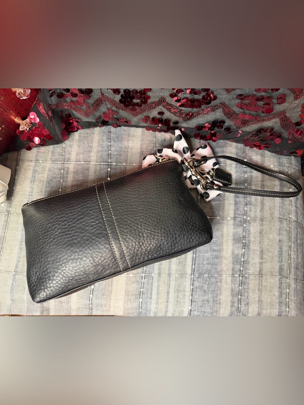 Coach Black Pebbled Leather Wristlet w Polka Dot Scarf - Picture 8 of 14